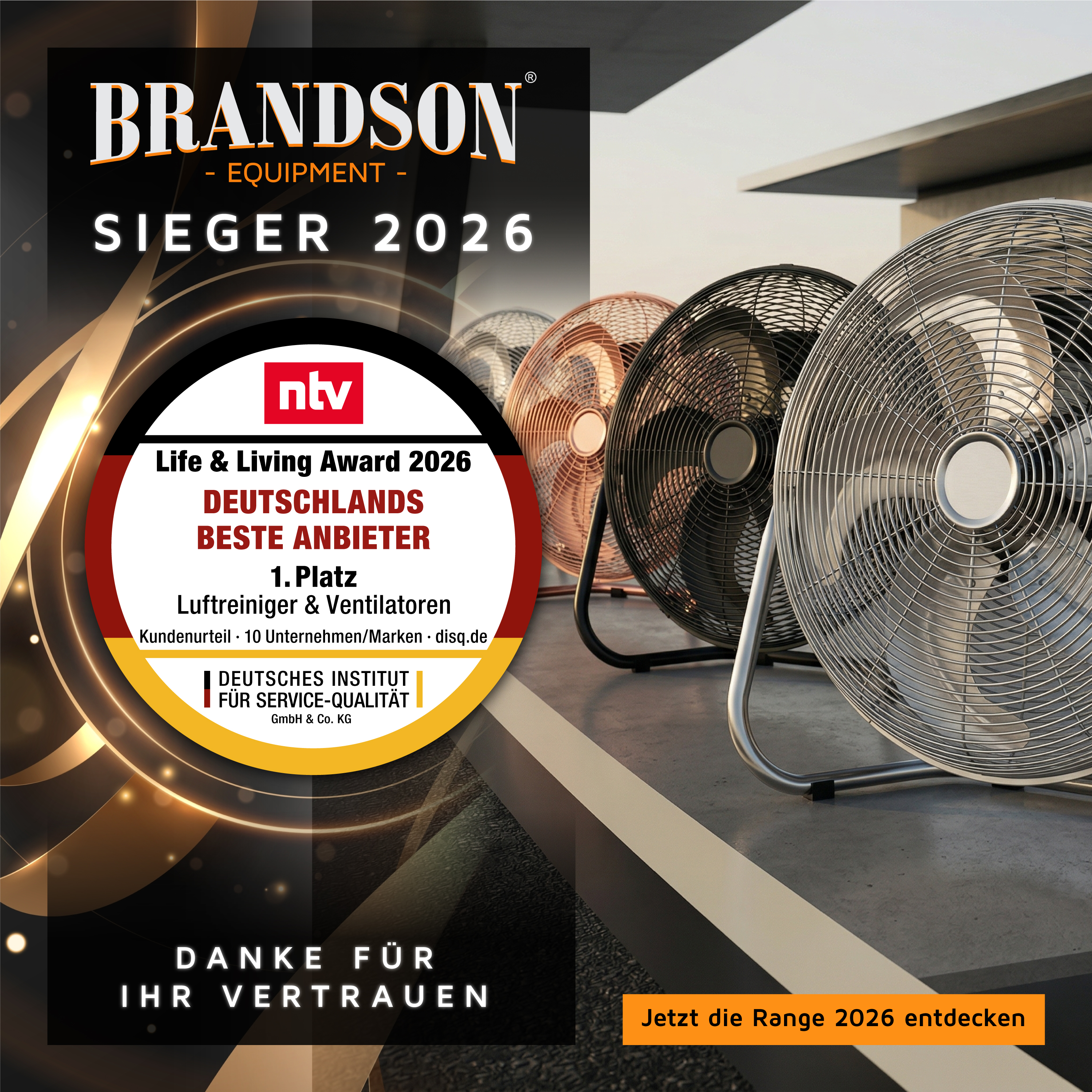 Brandson Ventilatoren in verschiedenen Farben und Designs, auf einem Tisch angeordnet, mit einem Auszeichnungssiegel für beste Anbieter.